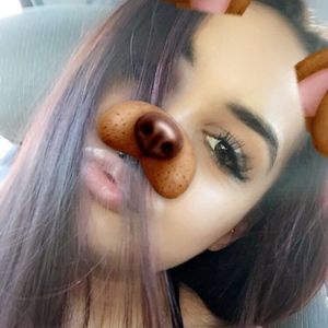 Meet your Posher, Cierra